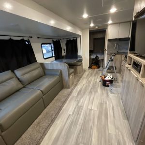 Alternative view of Used 2022 Winnebago Minnie 2801BHS