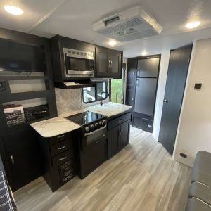 Alternative view of Used 2023 Coachmen Freedom Express Ultra Lite 192RBS