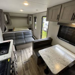 Alternative view of Used 2023 Coleman Coleman Lantern Lt 274BH